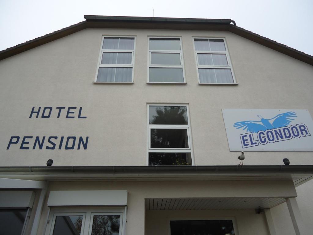 Hotel EL CONDOR Schönefeld Exterior foto