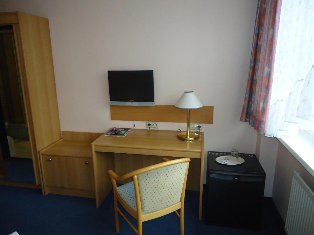 Hotel EL CONDOR Schönefeld Zimmer foto